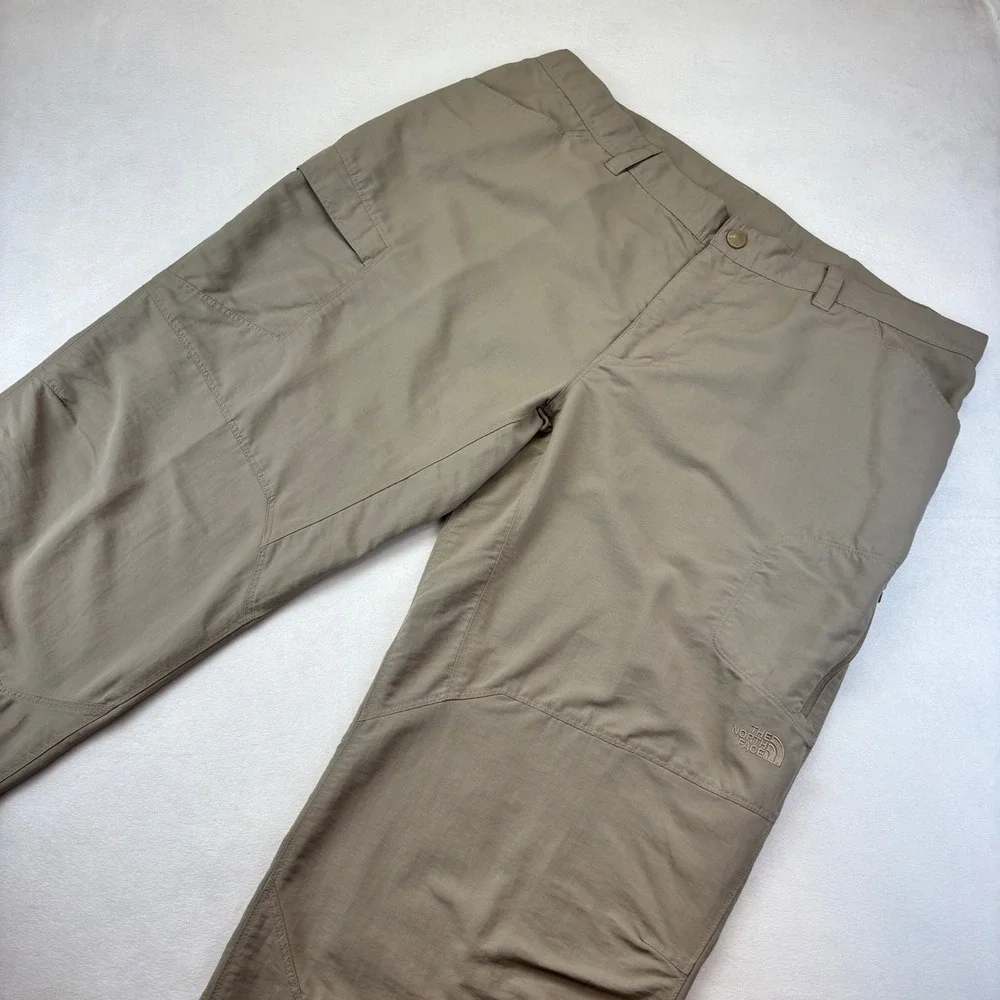 The North Face Men's Cargo Pants 40 x 32 Beige Nylon Lightweight Outdoors Hiking